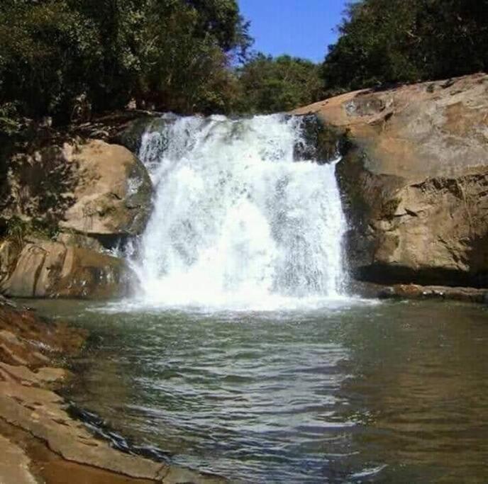 Chale Aconchegante Em Estancia Climatica Santo Antônio do Leite 外观 照片