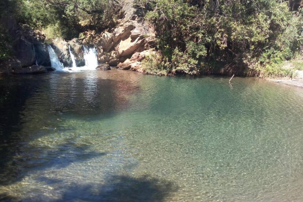 Chale Aconchegante Em Estancia Climatica Santo Antônio do Leite 外观 照片